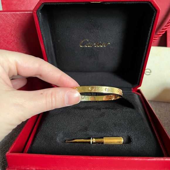 Authentic Cartier Love Lock w/ 4 diamonds - Picture 6 of 9